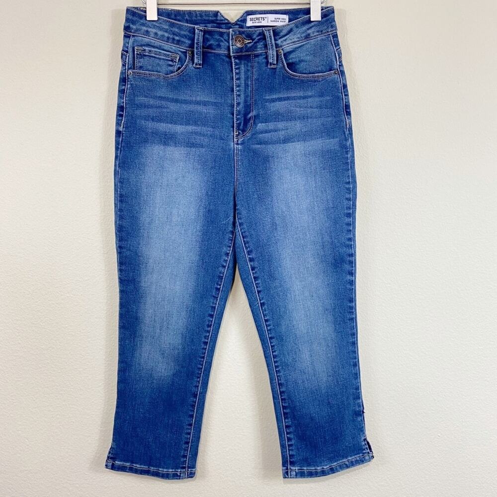 Secrets With Love | High Waist Capri Jeans Sz 28